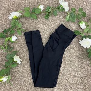 Blanqi Leggings